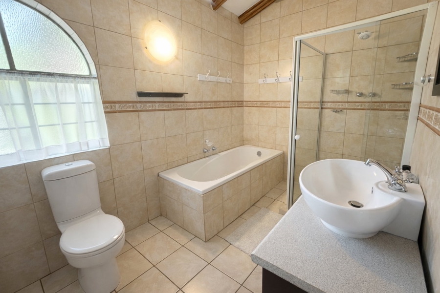  Bedroom Property for Sale in Vaalpark Free State